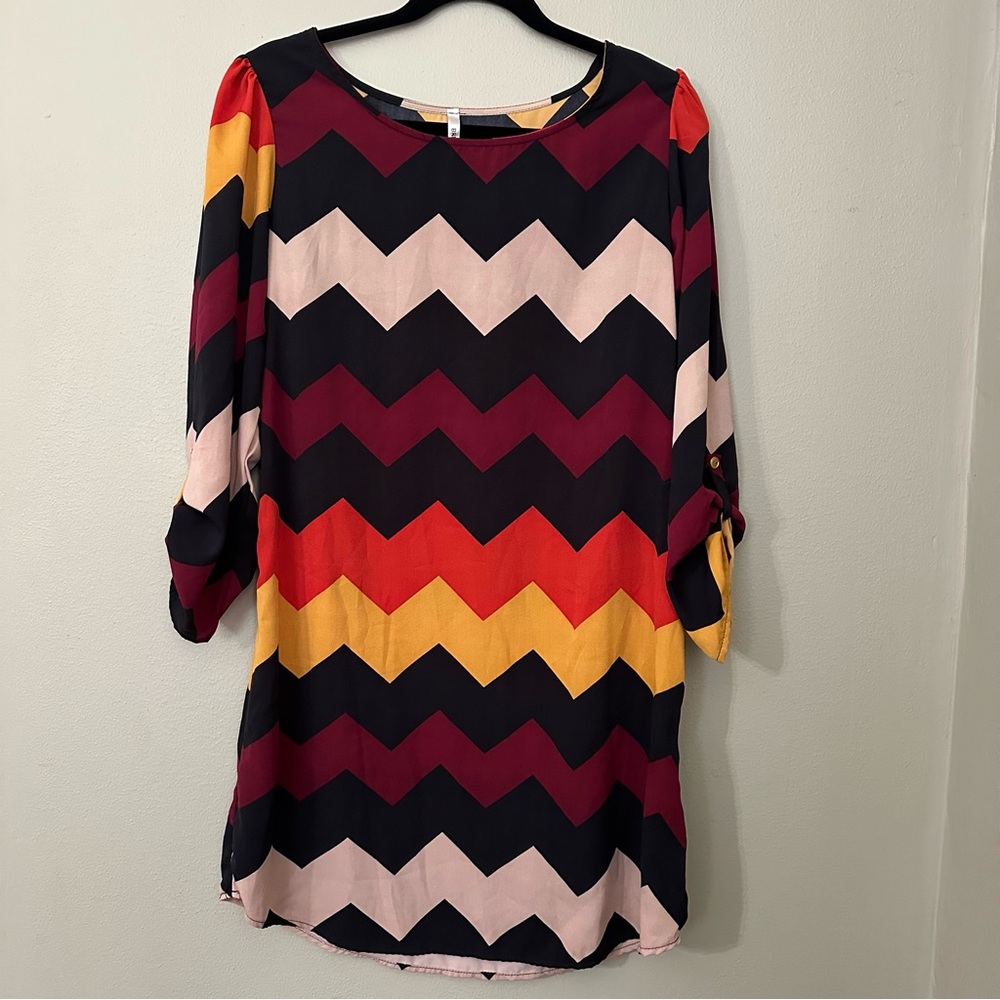 Vibrant Chevron Long Sleeve Dress - Multicolor